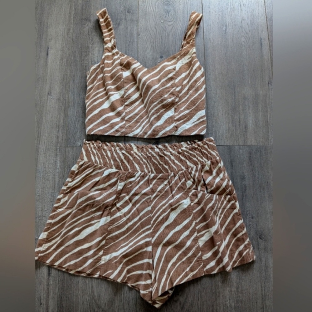 A New Day Brown and White Zebra print linen set